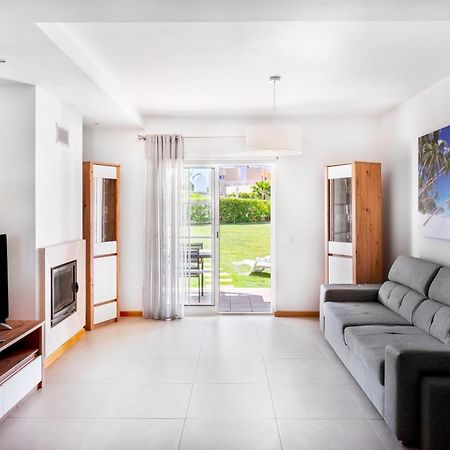Apartamento No Condominio Baia Village Com Piscina Albufeira Dış mekan fotoğraf