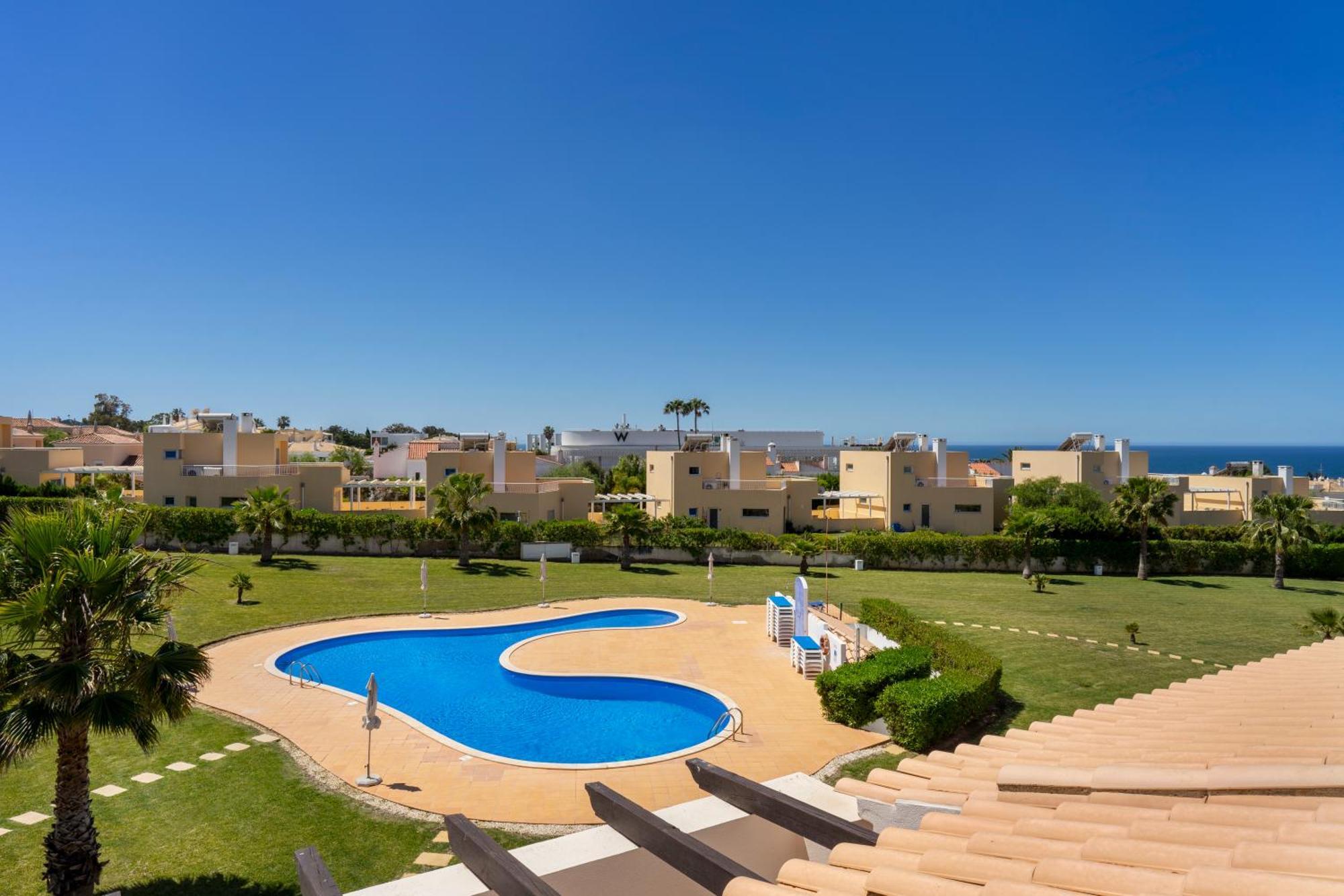 Apartamento No Condominio Baia Village Com Piscina Albufeira Dış mekan fotoğraf