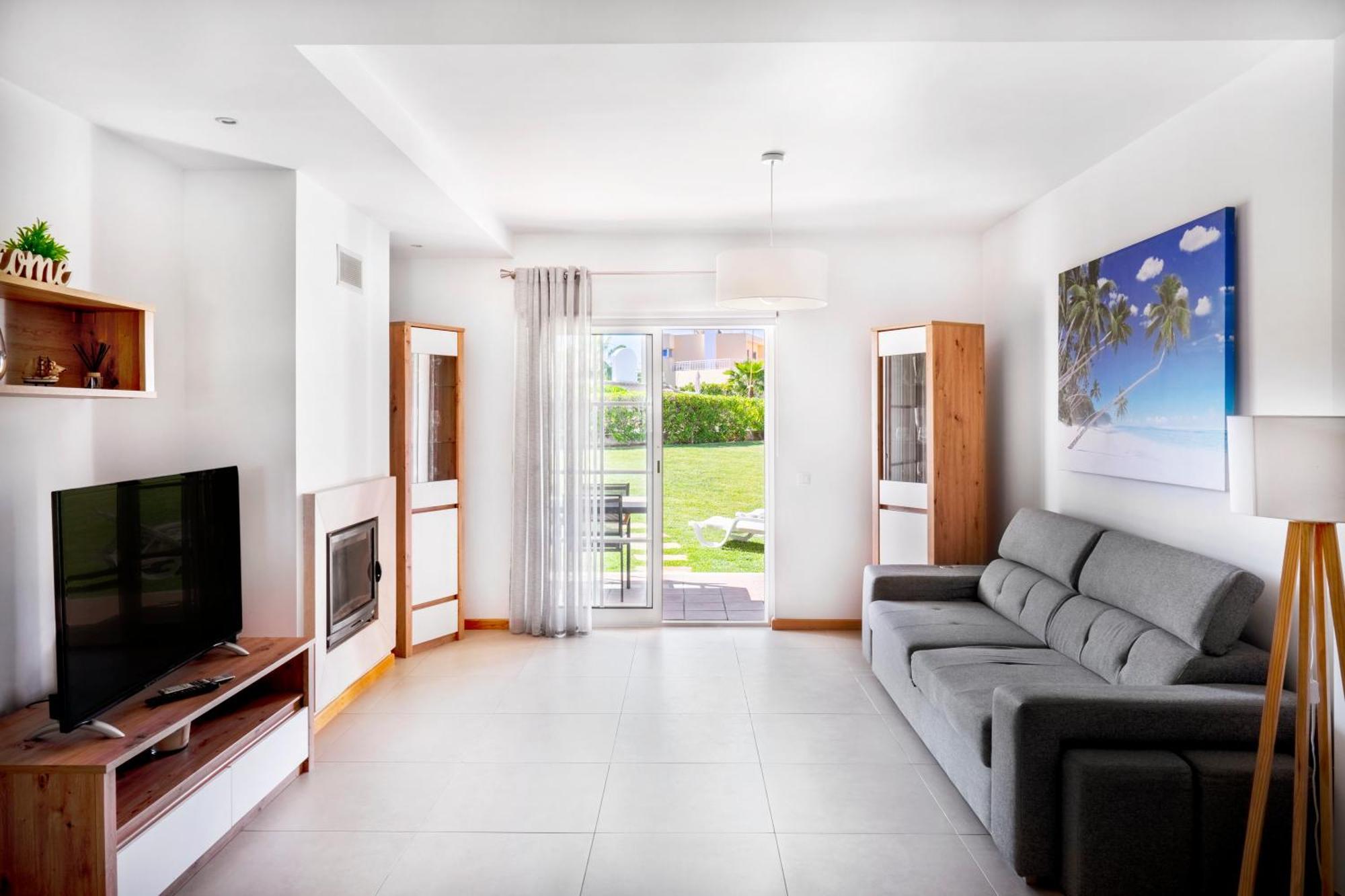 Apartamento No Condominio Baia Village Com Piscina Albufeira Dış mekan fotoğraf