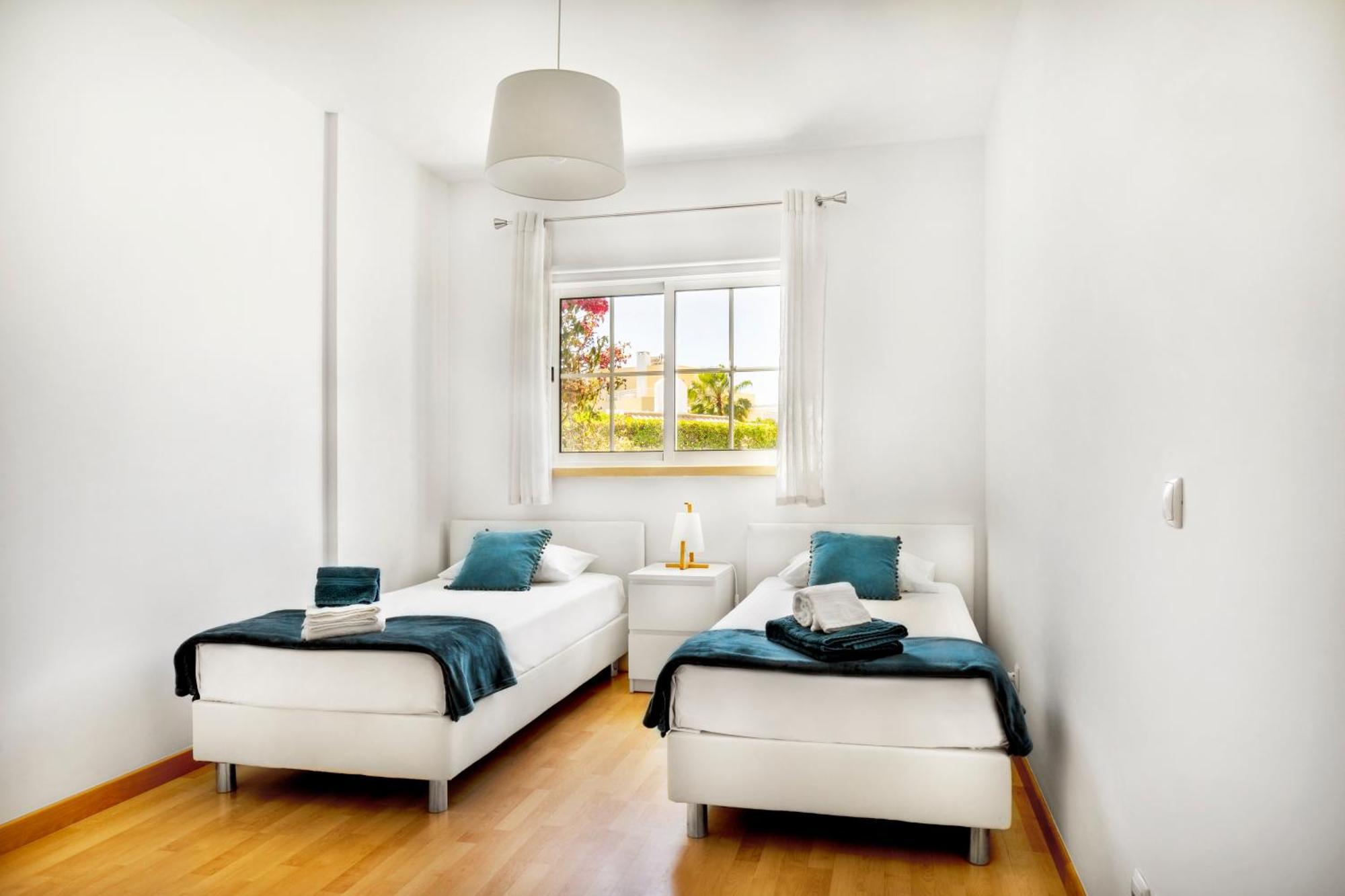Apartamento No Condominio Baia Village Com Piscina Albufeira Dış mekan fotoğraf